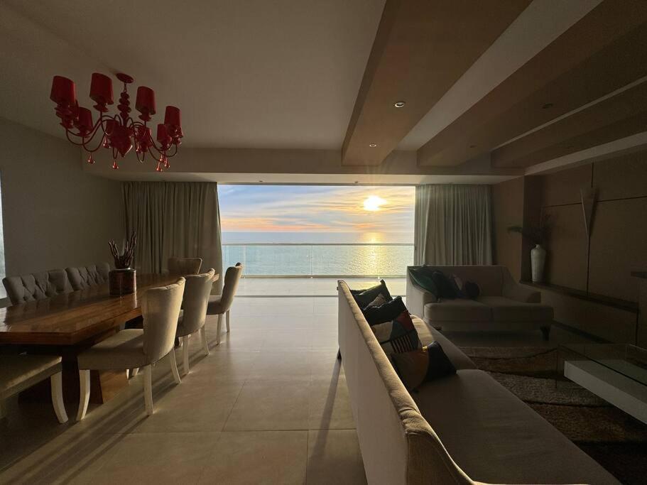 Departamento De Lujo Vista Al Mar Piso 15 Apartment มาซาตลัน ภายนอก รูปภาพ