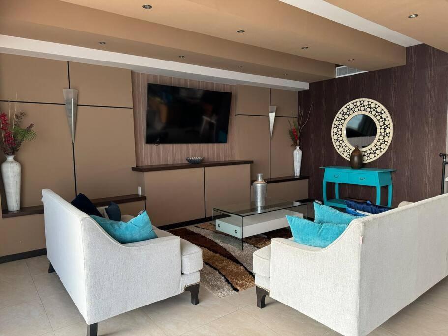 Departamento De Lujo Vista Al Mar Piso 15 Apartment มาซาตลัน ภายนอก รูปภาพ